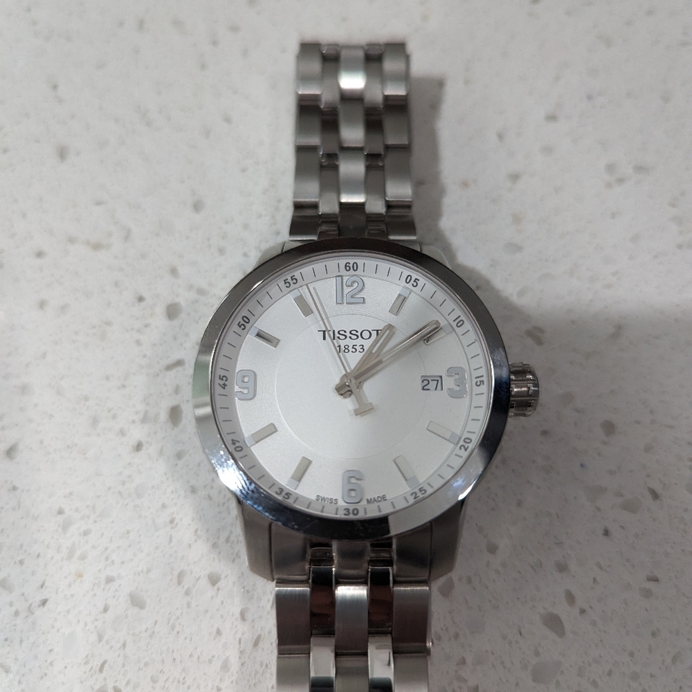 Tissot PRC 200 Automatic Needs service
